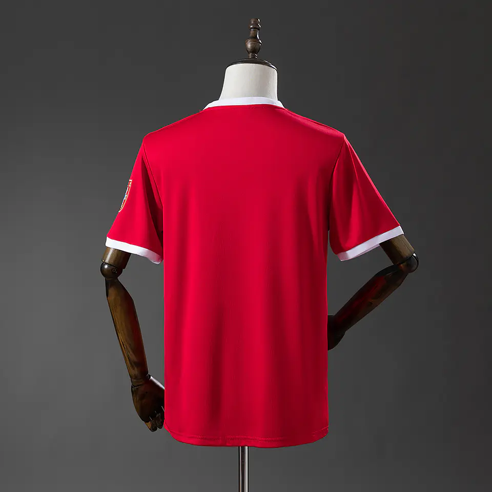 1972-73 Benfica Home Jersey 2