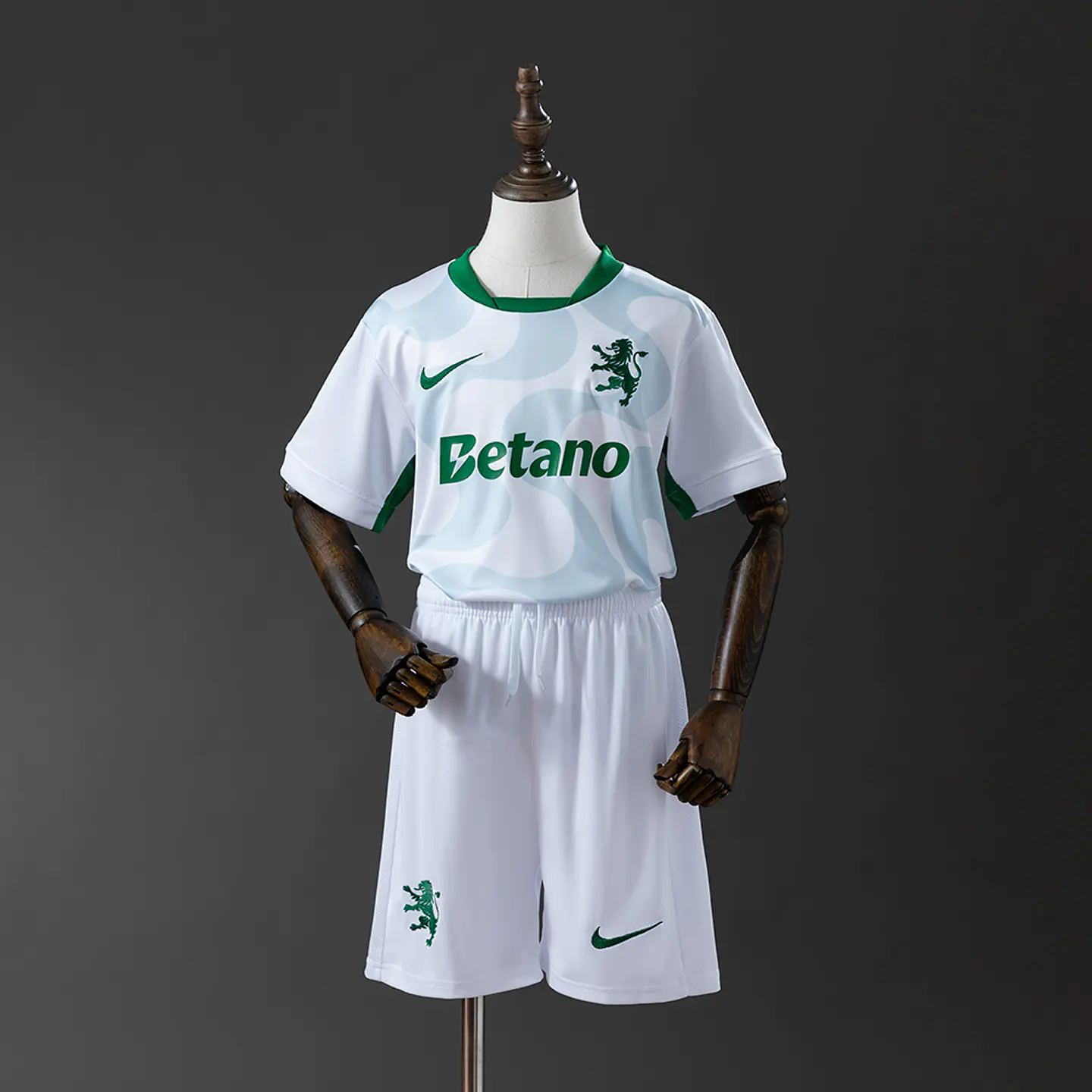 2025-26 Sporting Lisbon Fourth Kids Kit 1