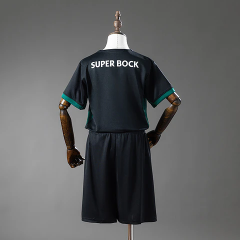 2025-26 Sporting Lisbon Christmas Kids Kit