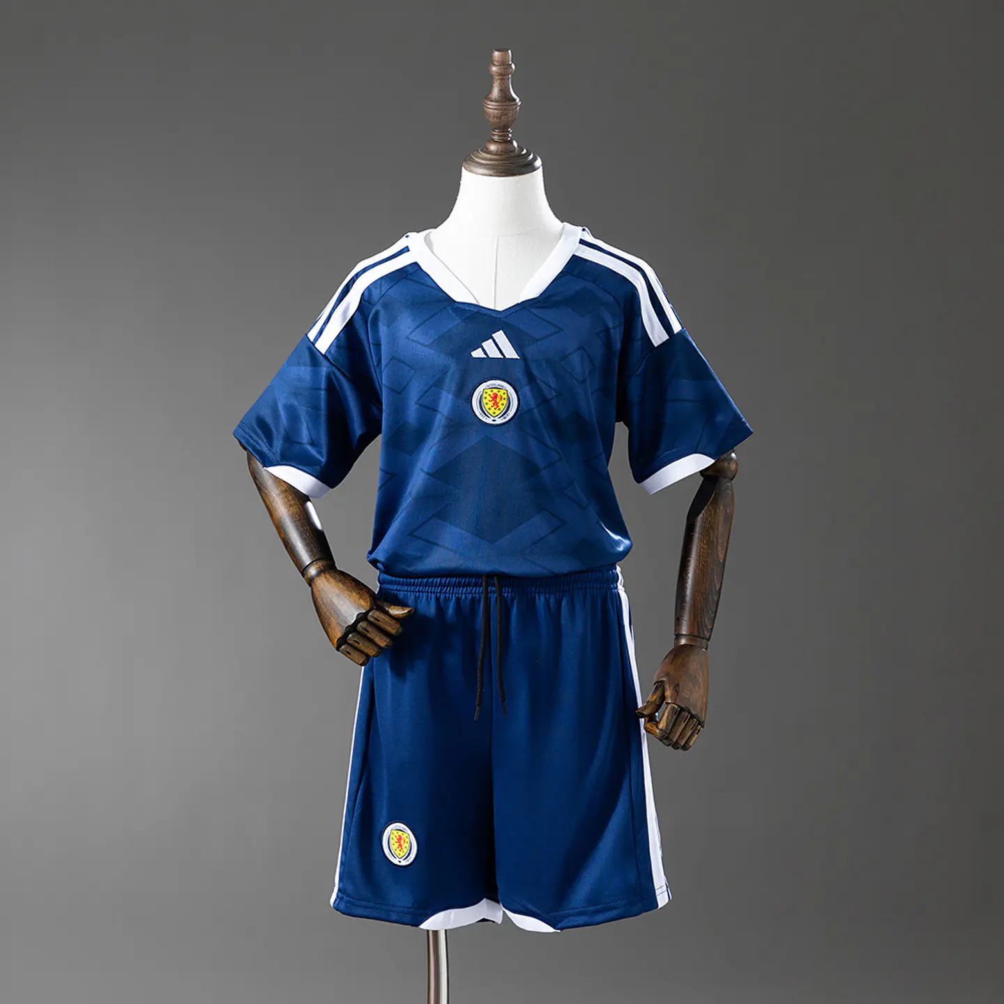 2026 Scotland Home Kids Kit 1