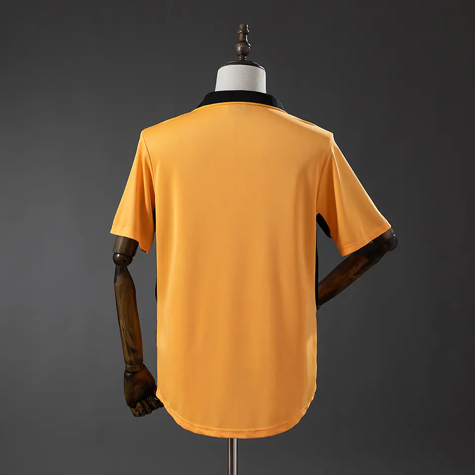 2002-04 Wolverhampton Wanderers Home Jersey 2