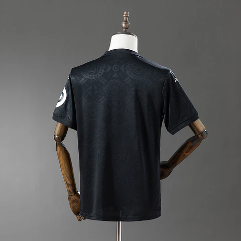 2025-26 Wolverhampton Wanderers Black Goalkeeper Jersey
