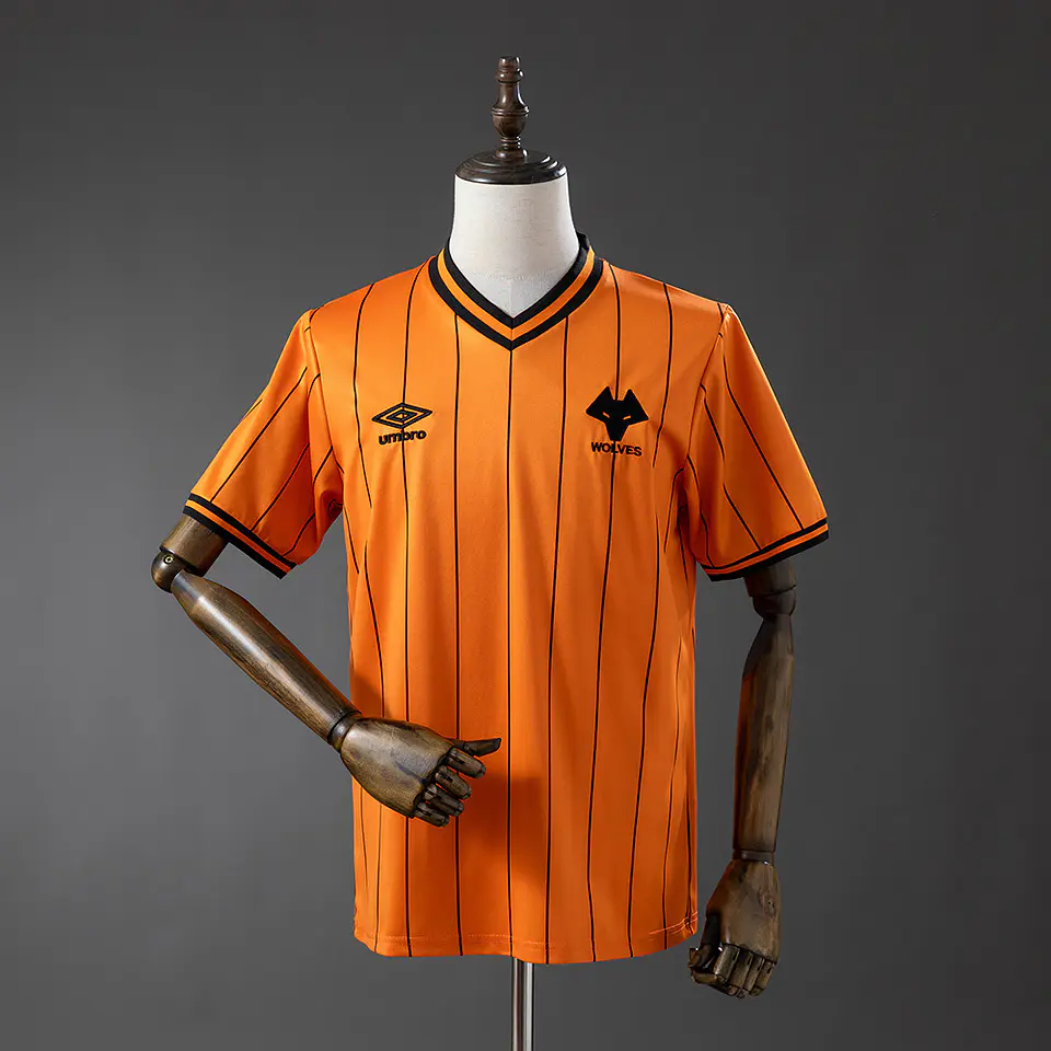 1985-86 Wolverhampton Wanderers Home Jersey 1