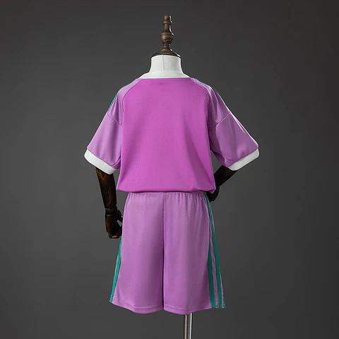 2026-27 Manchester United Pink Goalkeeper Kids Kit