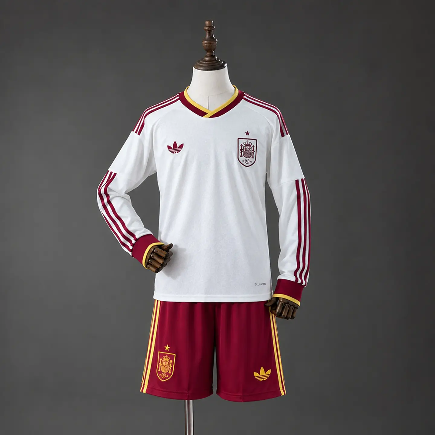 2026 Spain Away Long Sleeve Kids Kit 1