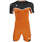 Uniforme Mitre Chelsea Delta Eco Adulto Naranjo-Negro 1