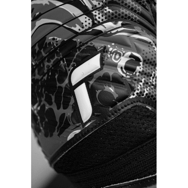 Guante Arquero Reusch Attrakt Solid GK23 Negro 7