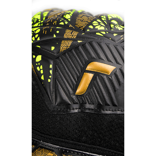 Reusch  Guante Arquero Attrakt Infinity con Férulas GK24 6