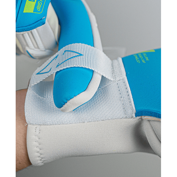 Reusch Guante Arquero Attrakt Freegel Aqua Windproof 6