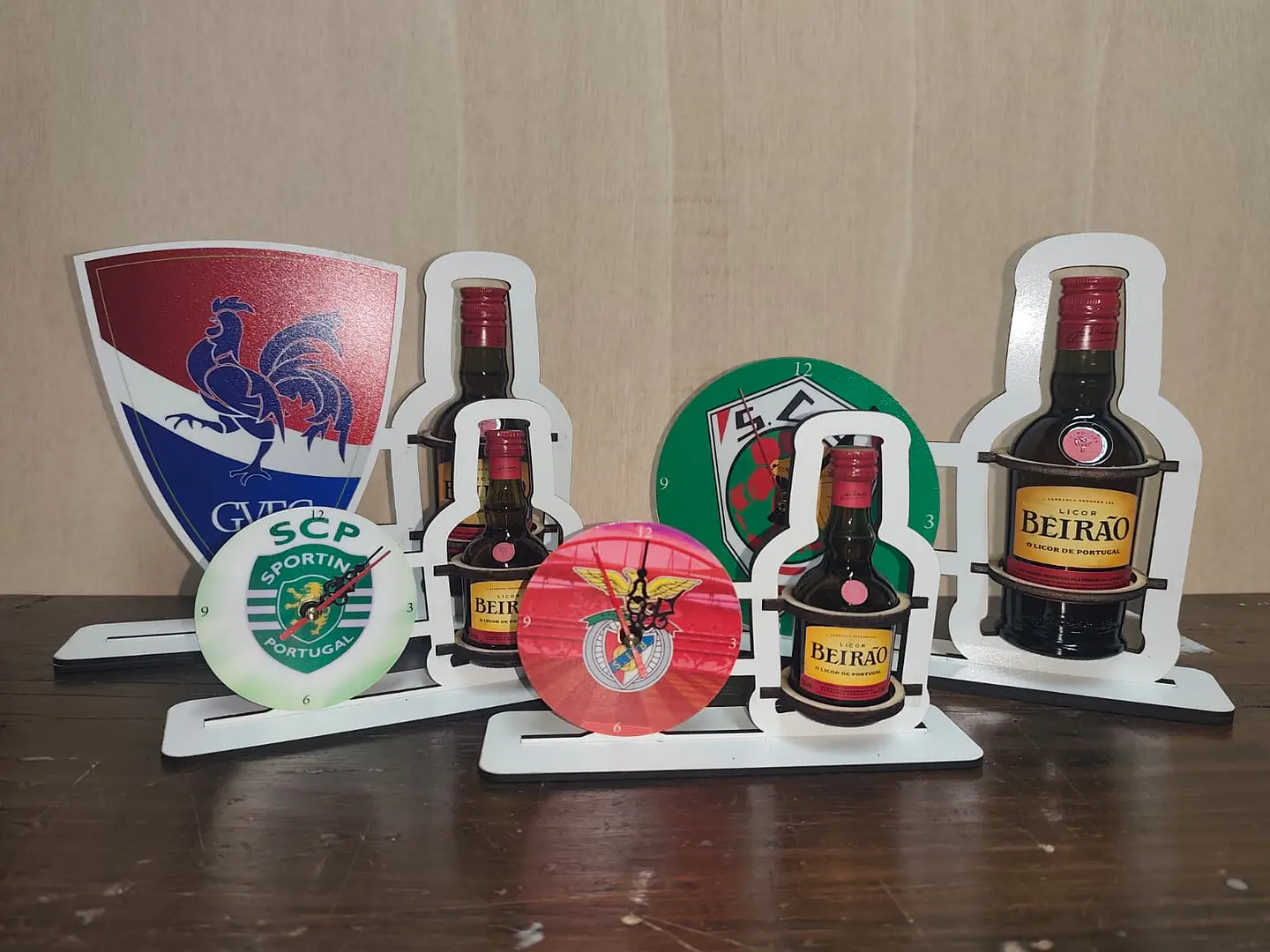 RELÓGIO CLUBES + LICOR BEIRÃO 2