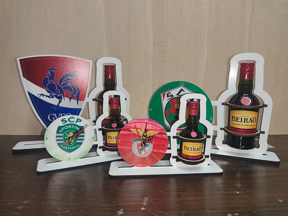 RELÓGIO CLUBES + LICOR BEIRÃO 2