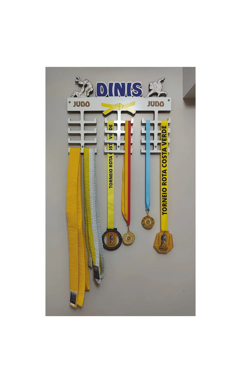 PORTA MEDALHAS 1