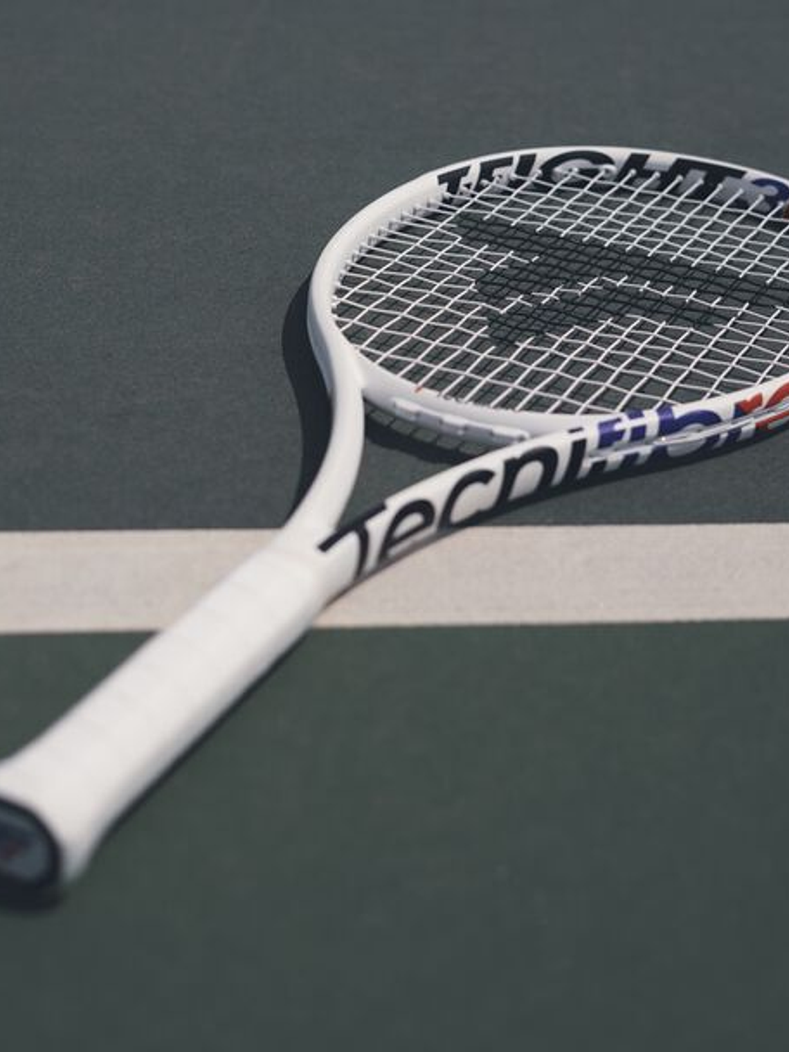 Raquete de Ténis Tecnifibre TFIGHT 300 ISOFLEX GRIP 4 5
