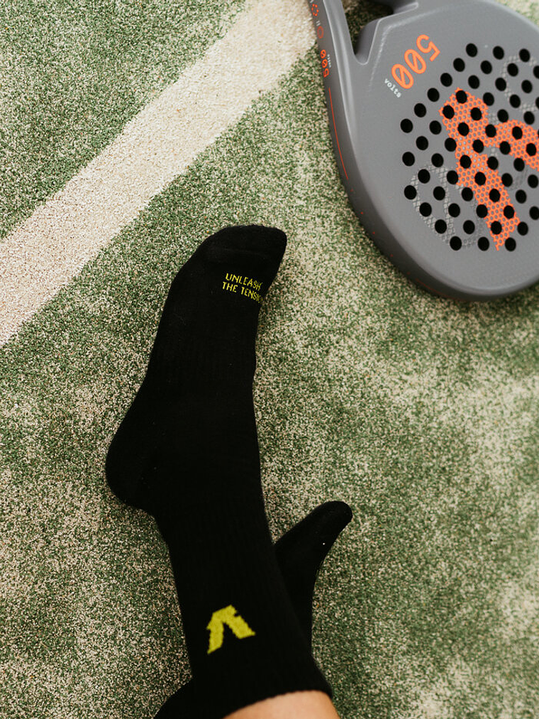 Meias compridas pretas da VOLT - 2 unidades (Unisexo)  3