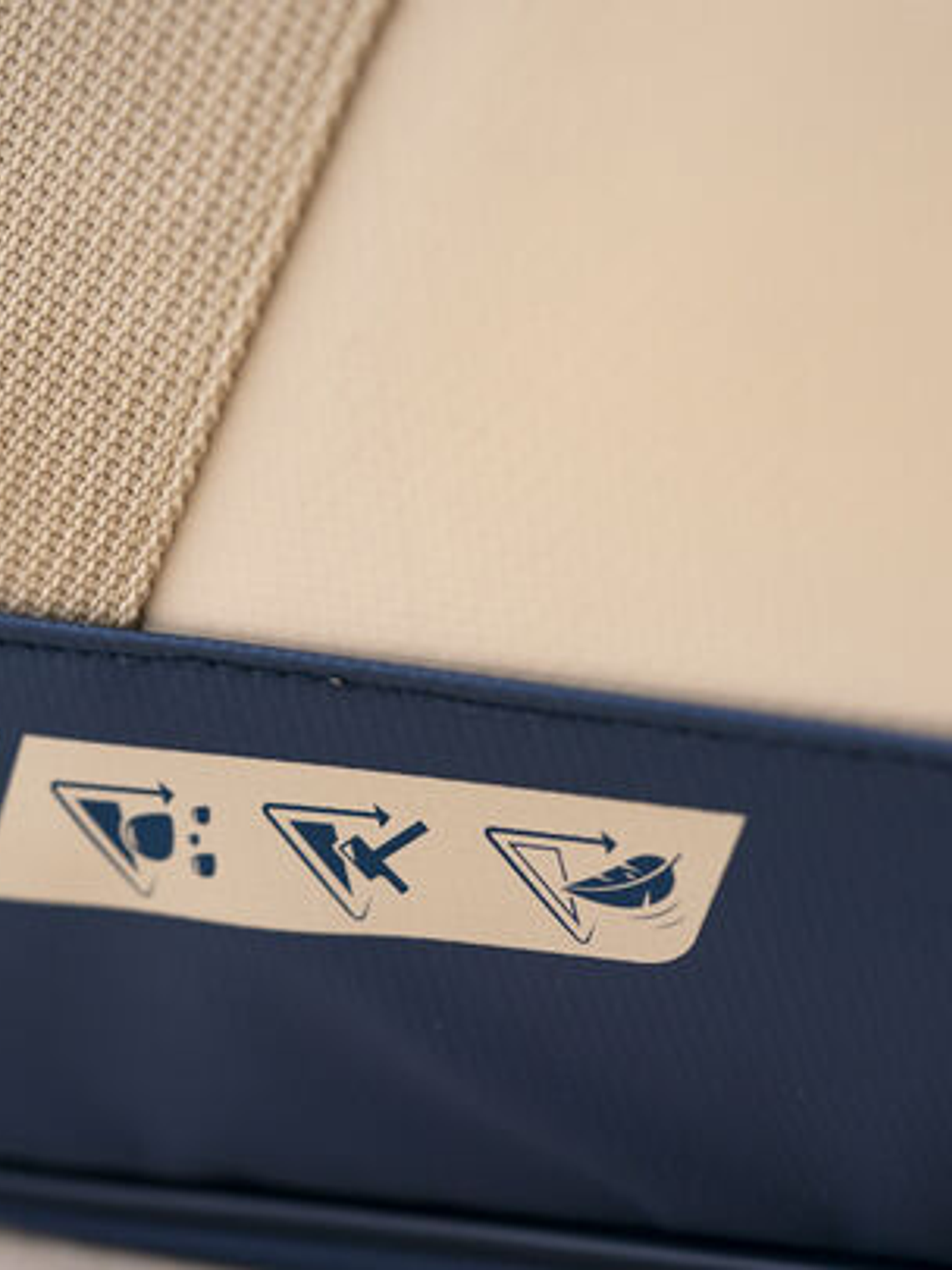 Saco Tecnifibre TOUR ENDURANCE 12R SAND/NAVY BAG 5