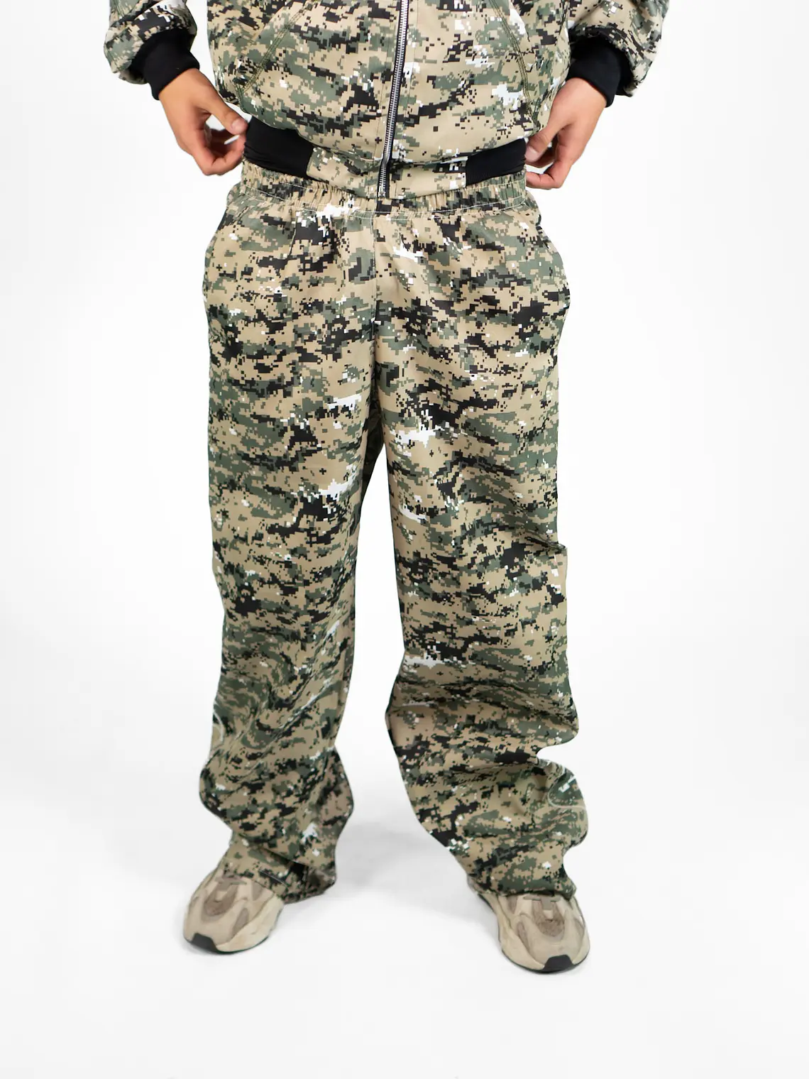 Pantalon lettering camo 4