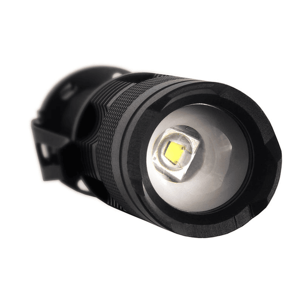 Lanterna Compacta LED CREE XP-E2 3W 200lm c/ Zoom (1x Pilha AA) - everActive FL-180 2