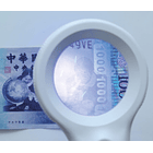 Lupa de Mão c/ Iluminação (8 LEDs + 1 LED UV) - Proskit 4