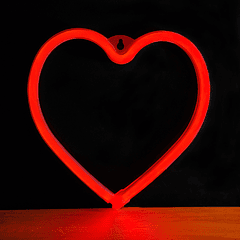 Luz Decorativa LED Neon Vermelho em Forma de Coração - FOREVER