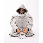 Cobertor Hagrid Cloud c/ Mangas e Bolso (Cinza) - FLAMINGUEO 4