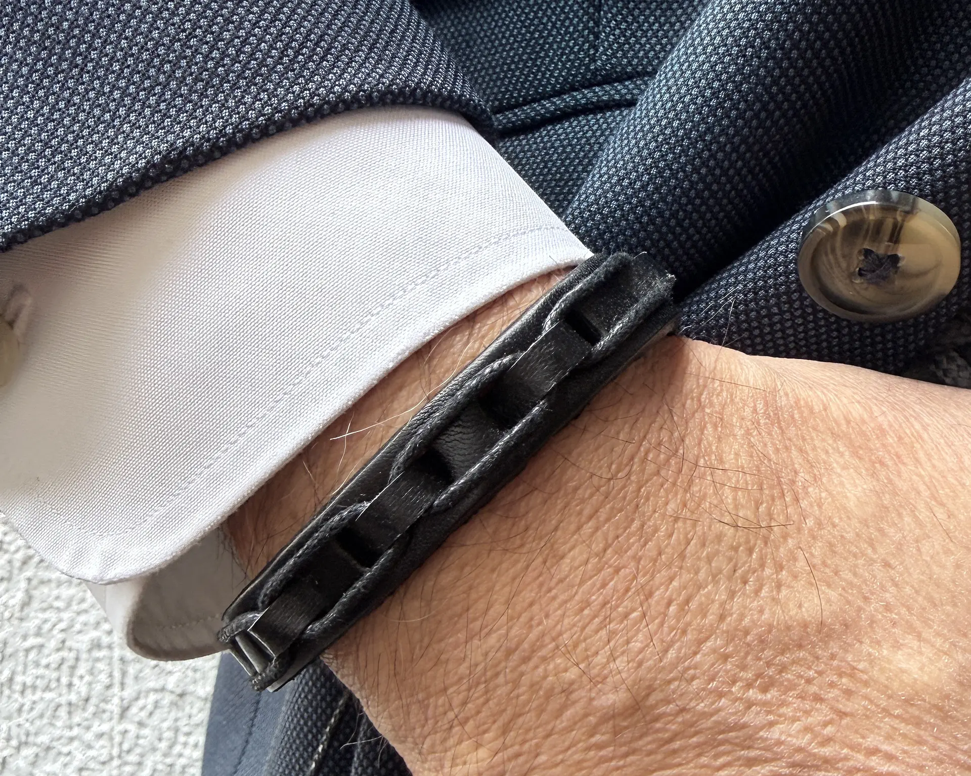 Pulsera Cuero Ivar - Black 2