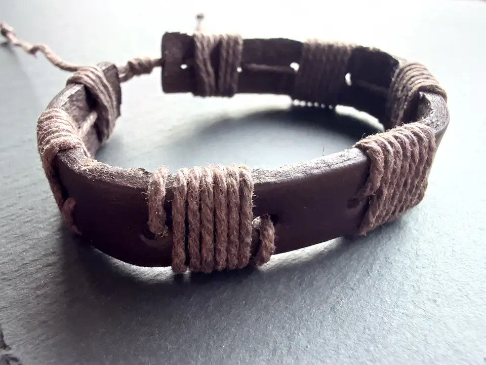 Pulsera Cuero Einar - Café Moro 1