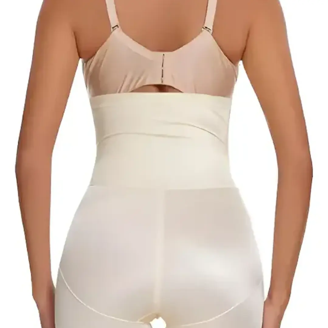 Short Faja Modelador Tiro Alto en Color Beige 2