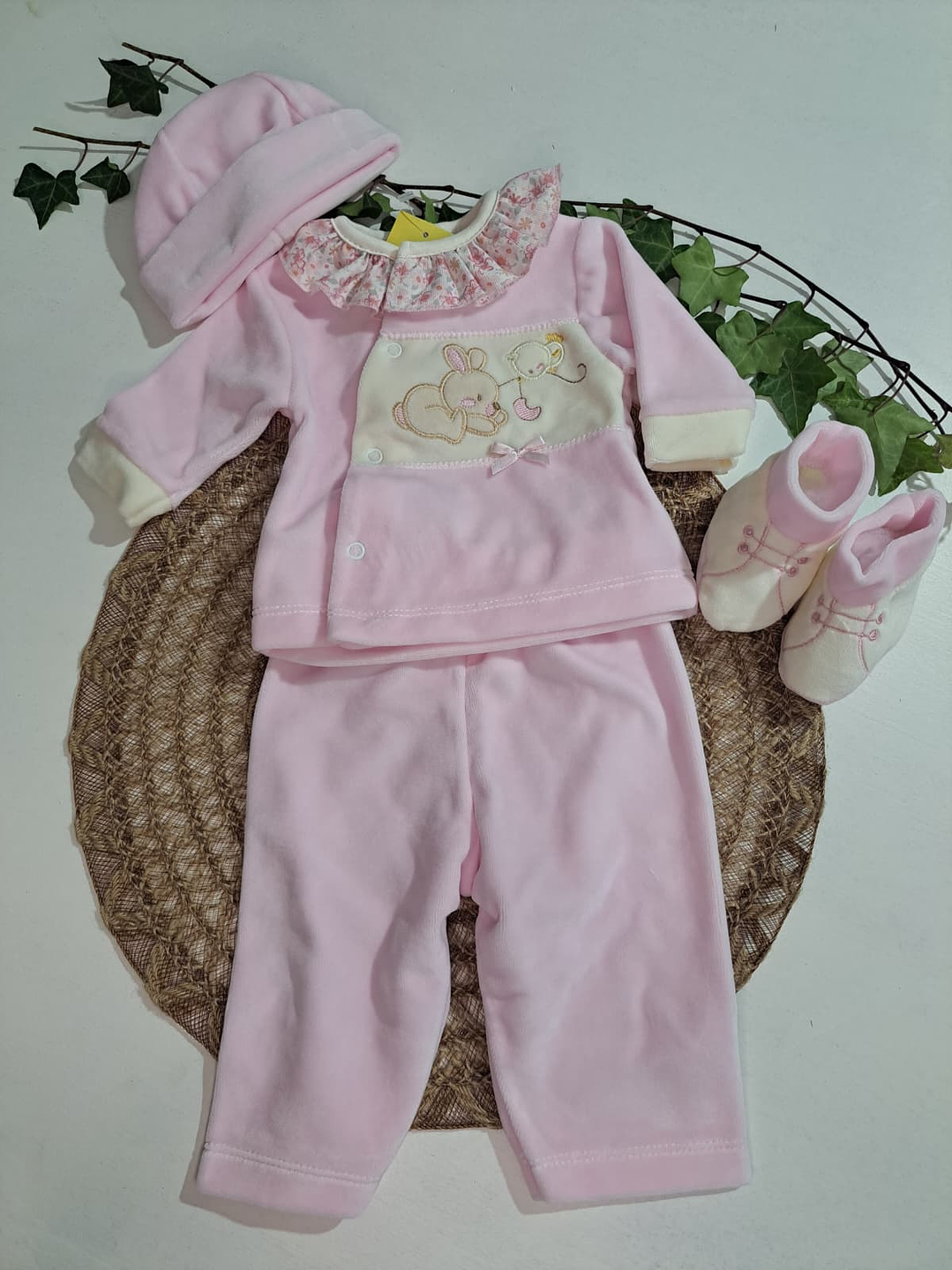 Conjunto 2 peças de veludo com gorro, gola com pormenor e carapins 1