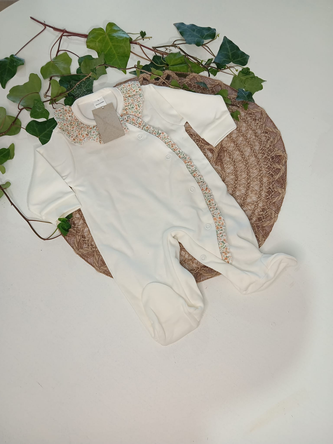 Babygrow perola gola folho flores laranja 1