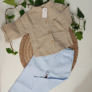Conjunto menino azul/bege 6/12/18 meses 