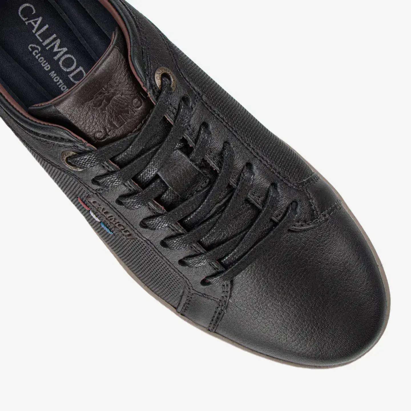 Zapatilla Casual Negro 1TUC001 5