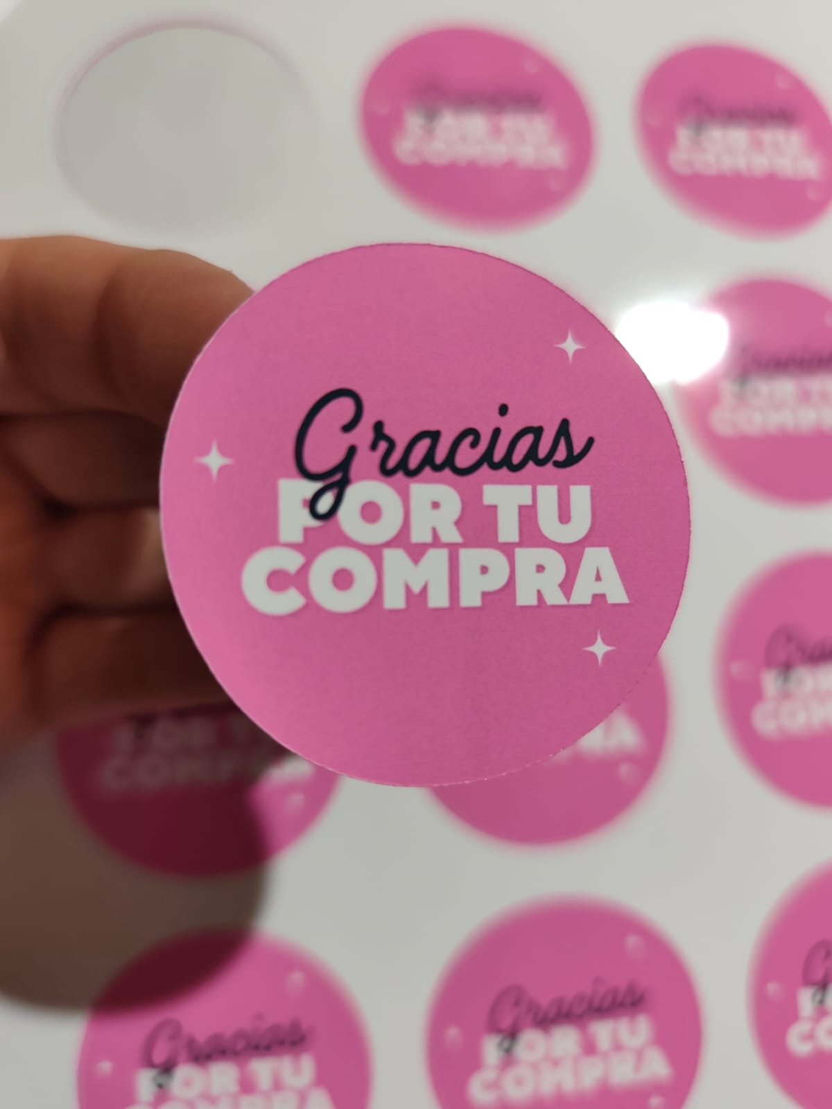 Stickers Etiquetas Autoadhesivas Personalizadas de 4x4 cm 3