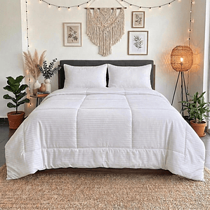 Cobija Tipo Plumon Siliconado + 2 Fundas Fenore — Edredones y Plumones Colombia