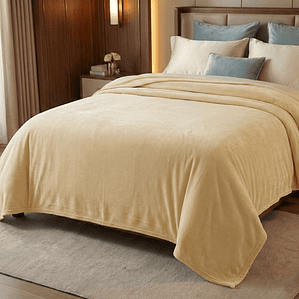 Cobija Flannel Térmica Antialérgica Dorada Fenore — Cobijas y Mantas Colombia