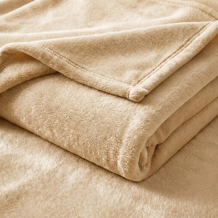 Cobija Flannel Térmica Antialérgica Dorada 2