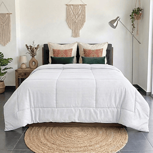 Cobija Tipo Plumon Siliconado Fenore — Edredones y Plumones Colombia