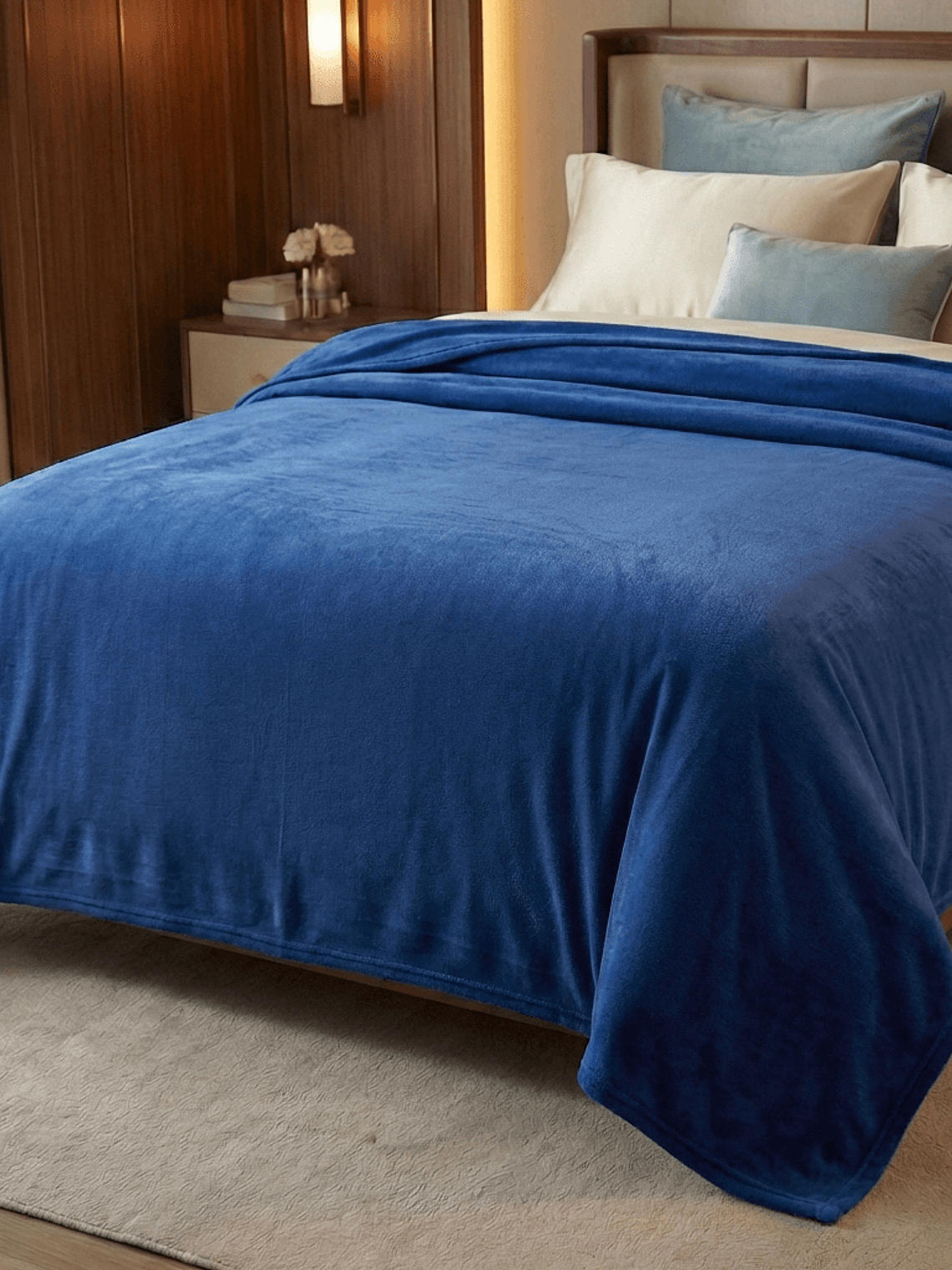 Cobija Flannel Térmica Antialérgica Azul Cobalto 1