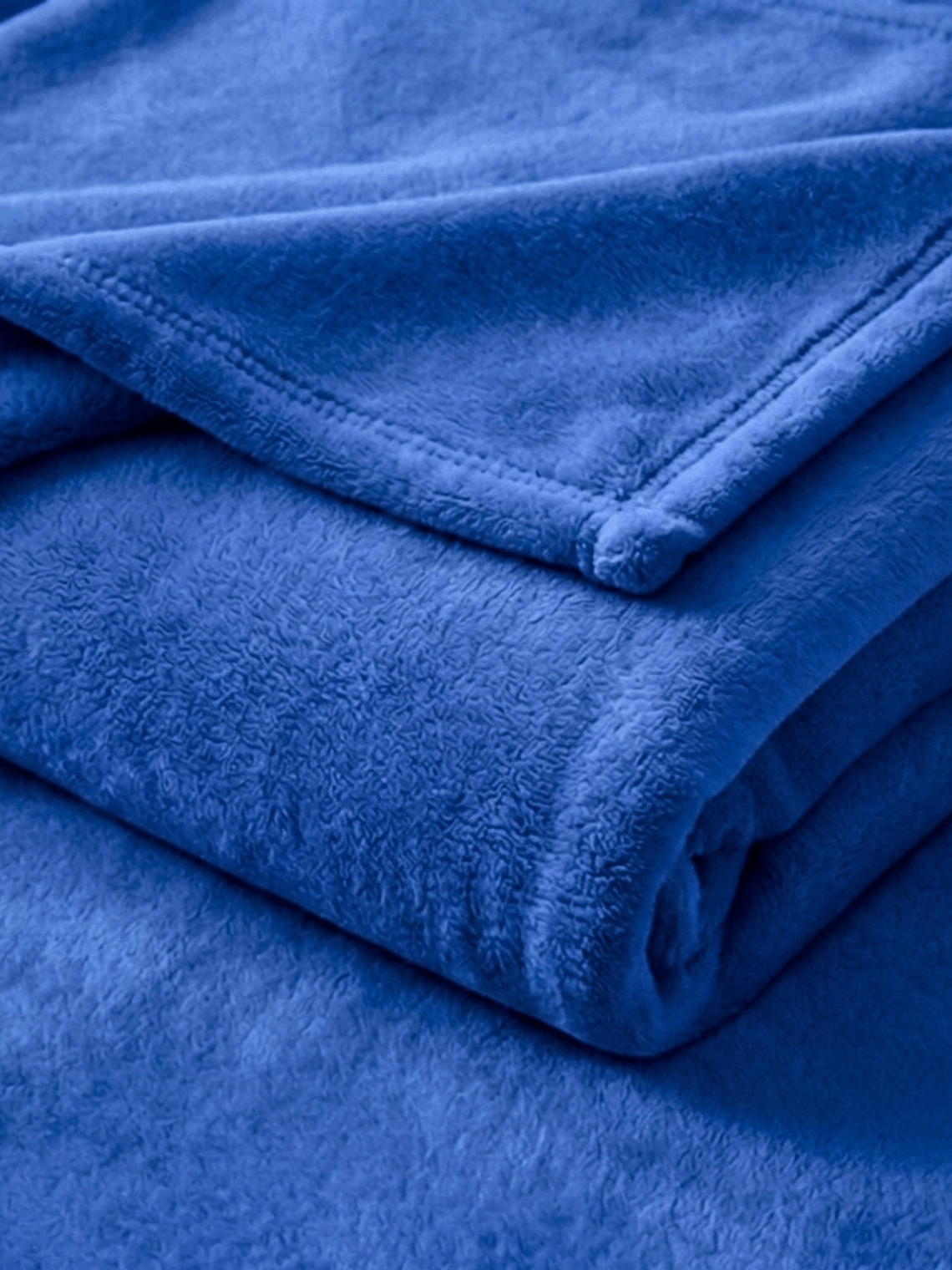 Cobija Flannel Térmica Antialérgica Azul Cobalto 4