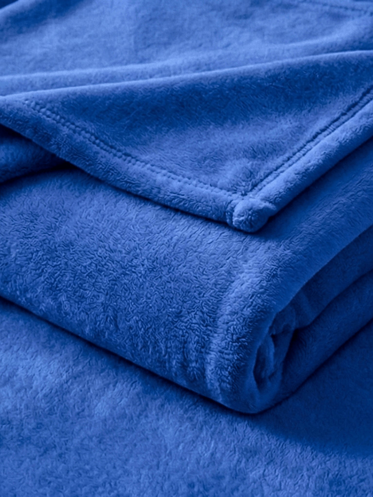 Cobija Flannel Térmica Antialérgica Azul Cobalto 4