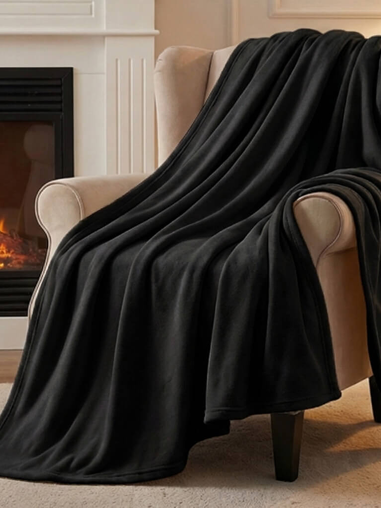 Cobija Flannel Térmica Antialérgica Negra 3