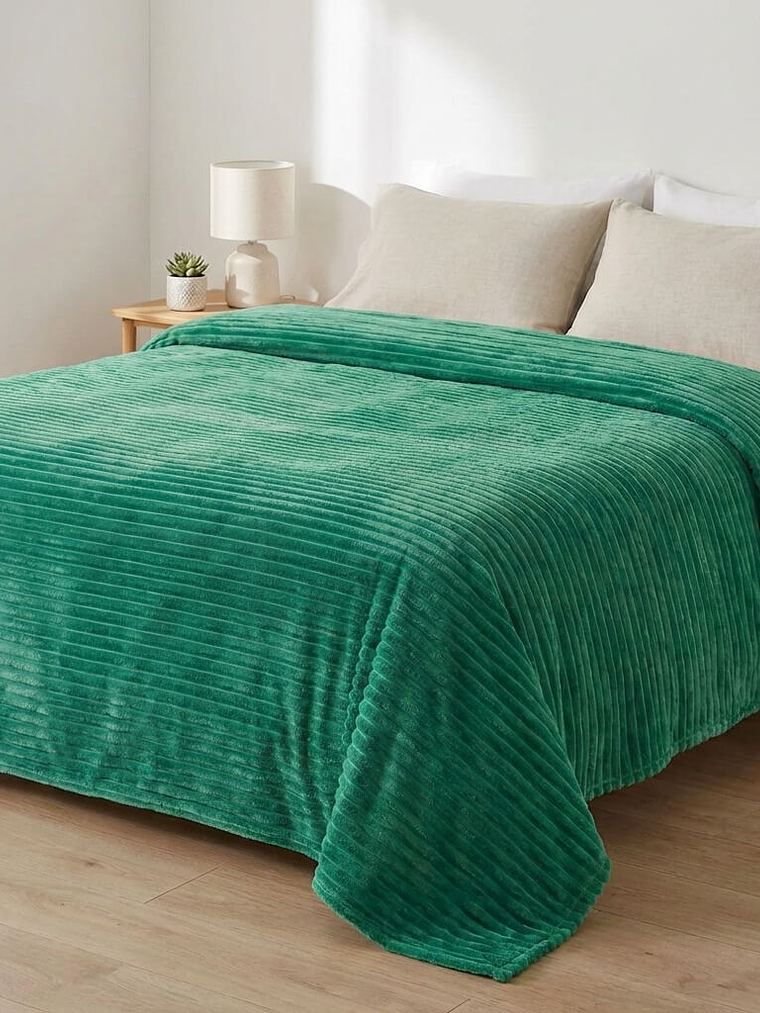 Cobija Relief Sólido Verde Esmeralda 3