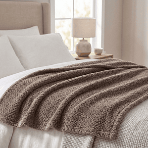 Cobija Flannel Térmica Antialérgica Viajera Fenore — Cobijas y Mantas Colombia