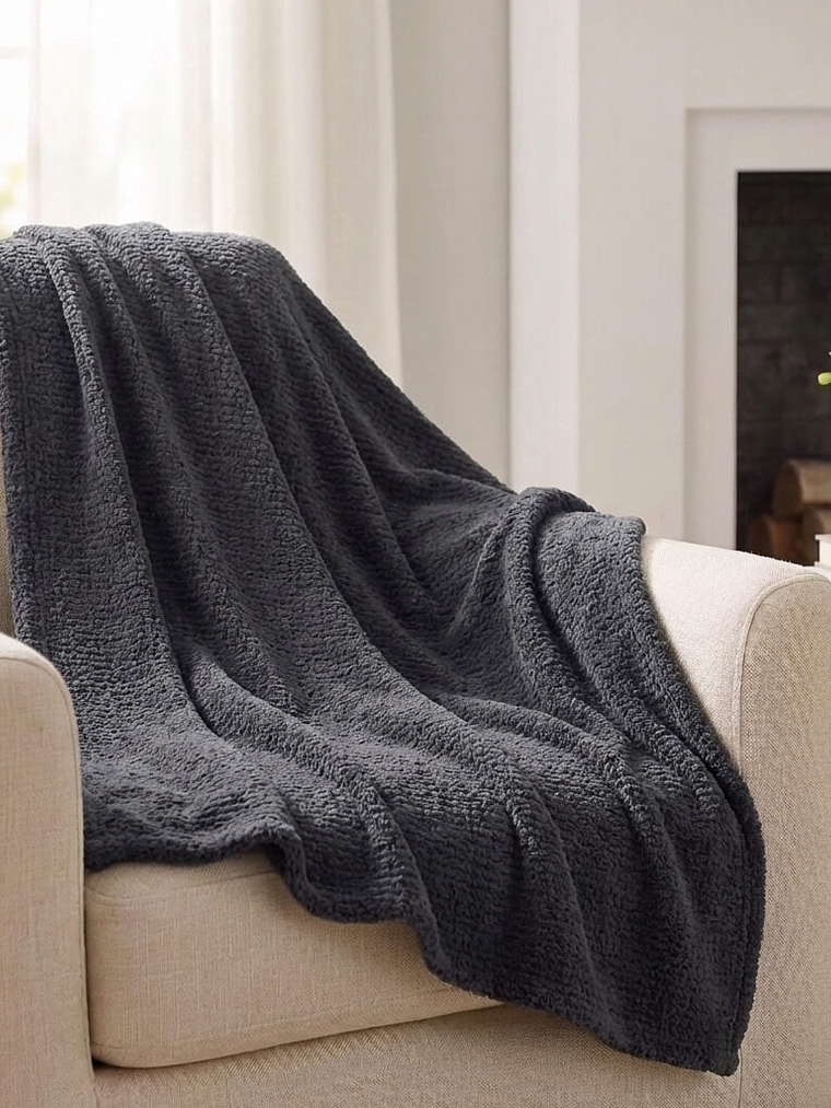 Cobija Flannel Térmica Antialérgica Gris Oscuro 1