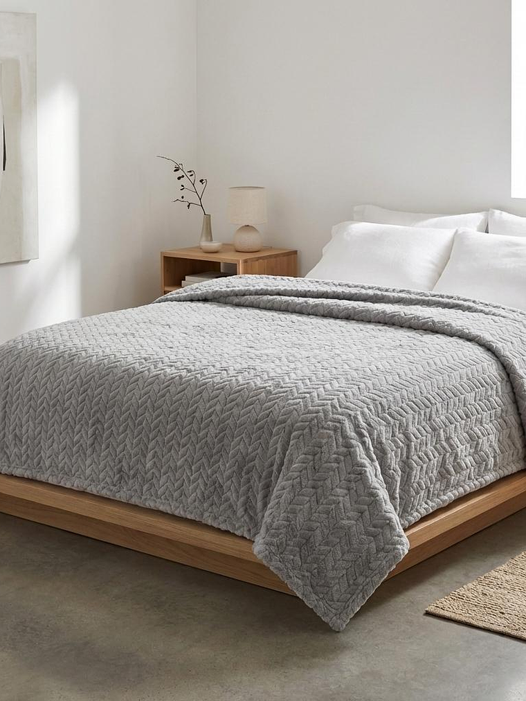 Cobija Relief Sólido Gris 1