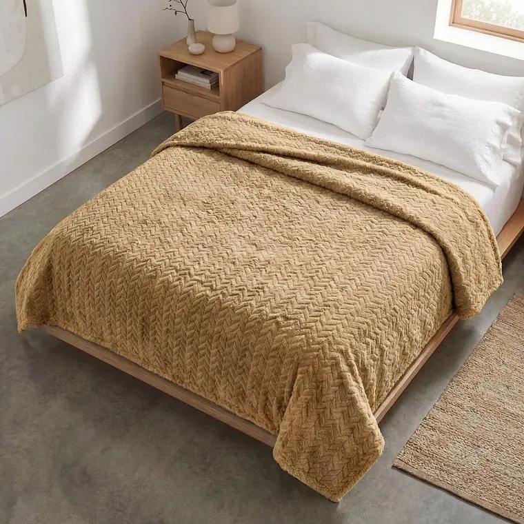 Cobija Relief Sólido Beige 2