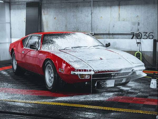 5 errores comunes al lavar tu auto que pueden dañar la pintura