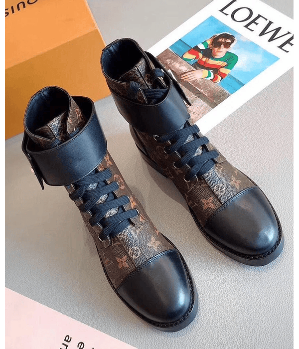 LOUIS VUITTON - WOMEN'S BOOTS