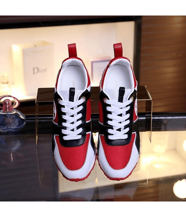 LOUIS VUITTON - SNEAKER