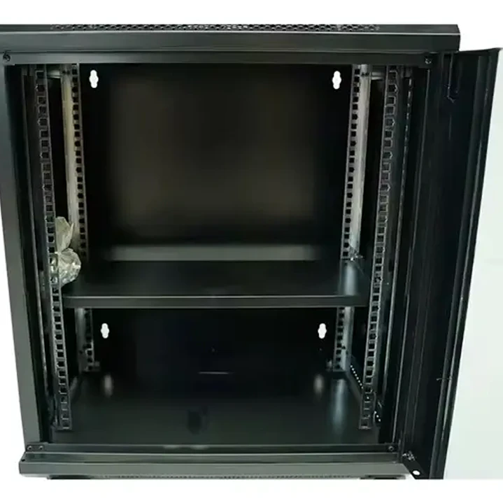 Rack Gabinete 12U para pared 1