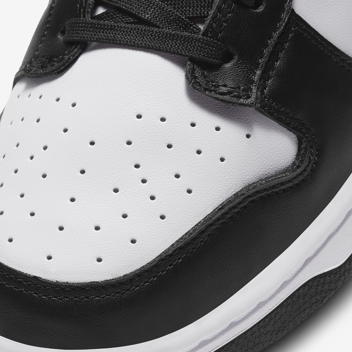 Nike Dunk Low Retro 9